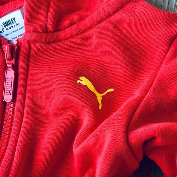 Puma x Smiley World Red Zippered Hoodie 4T - Picture 14 of 16